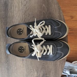 Tory Burch Sneakers